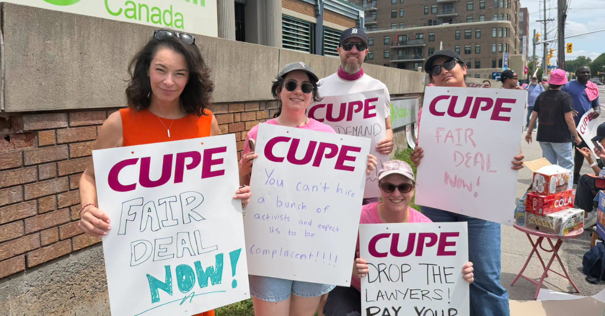 Oxfam bargaining 2722