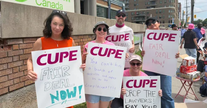 Oxfam bargaining 2722