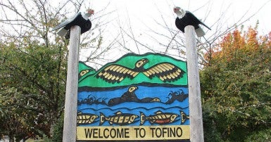 District of Tofino sign