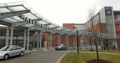 Markham Stouffville hospital front entrance.