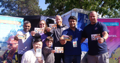 BC municipal and library workers campaign together