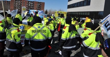 manifestation de paramedics du SCFP